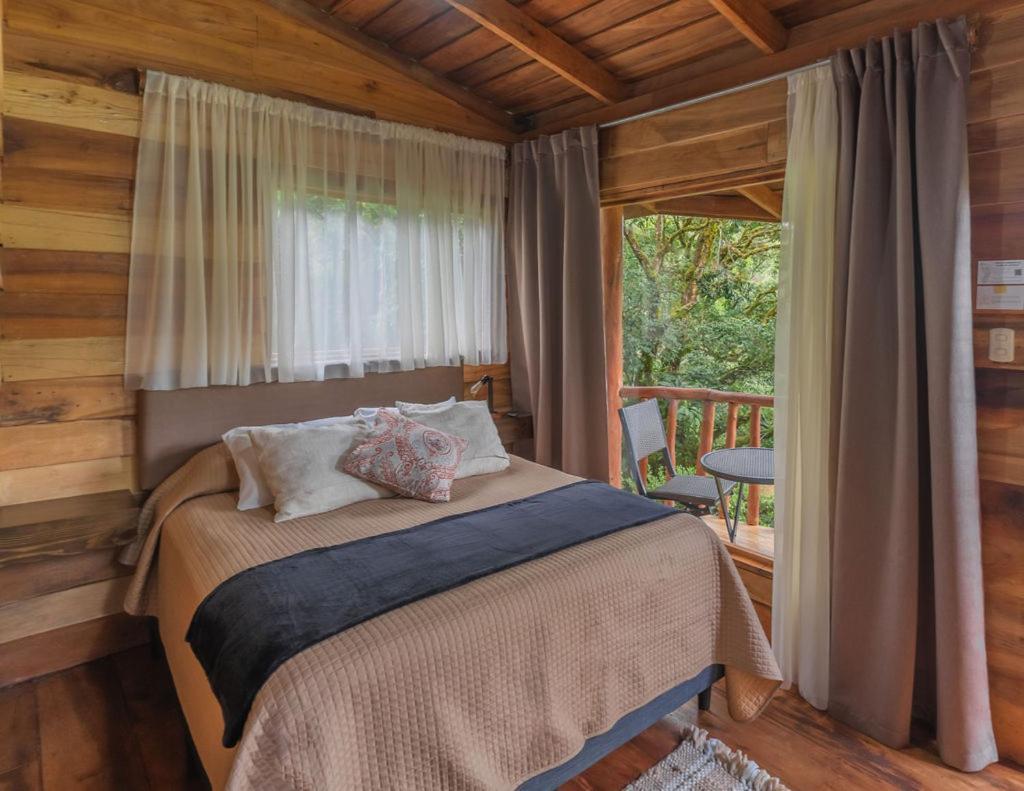 Cedrela Eco-Lodge & Restaurante Copey 外观 照片