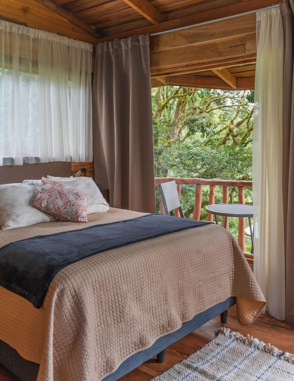 Cedrela Eco-Lodge & Restaurante Copey 外观 照片