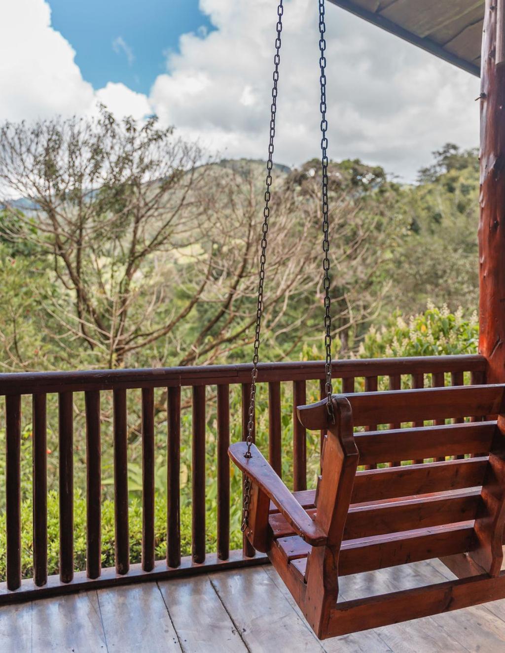 Cedrela Eco-Lodge & Restaurante Copey 外观 照片